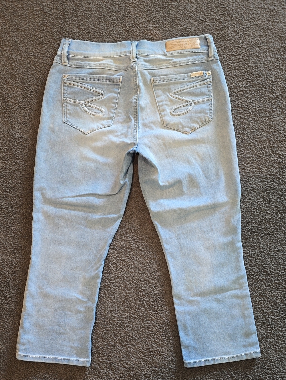 Seven7 Light Blue Women’s Jeggings - Stretch Denim Back Pocket Detail